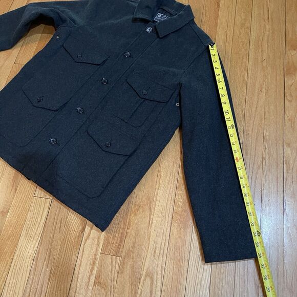 J. Crew Men’s Wool Blend Coat Size M Mackinaw Cruiser Style Dark Gray Excellent - Picture 8 of 13